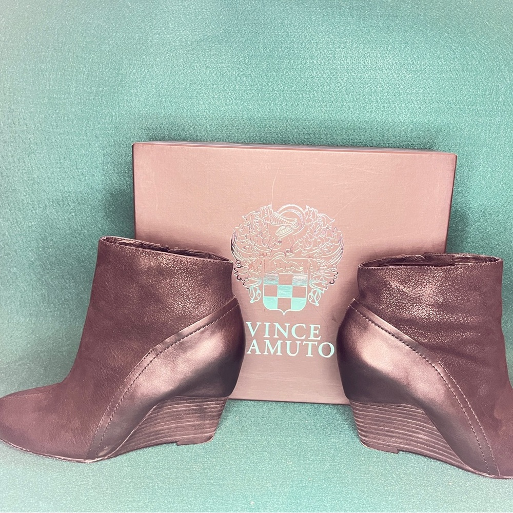 Vince Camuto Hillari style heeled wedge